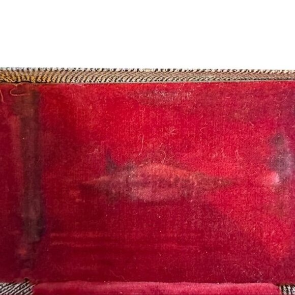 Vintage Gold-Plated Safety Razor In Velvet-Lined Case - Picture 7 of 8